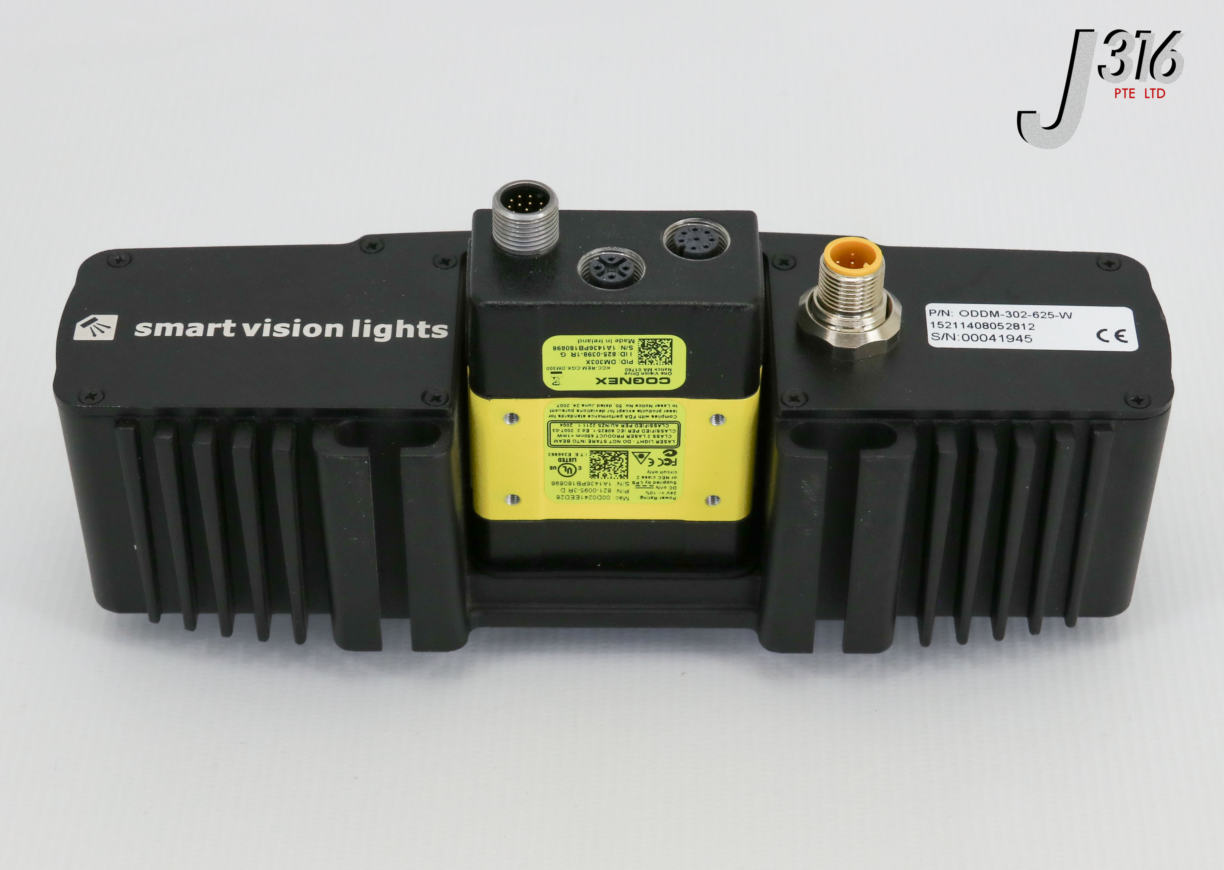 25478 COGNEX SMART VISION LIGHTS W/ BARCODE READER & LENSE ODDM